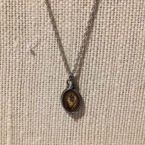 Silver/glass pendant with tulip design